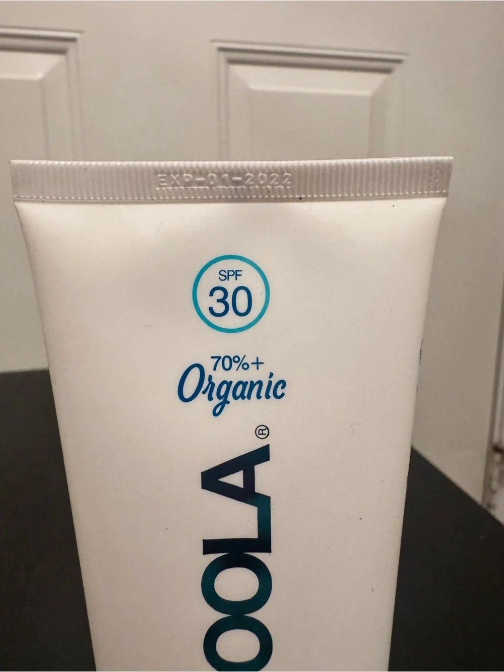 Coola Fragrance Free Mineral Body Sunscreen SPF 30 70%+ Organic 5oz Exp 01/22